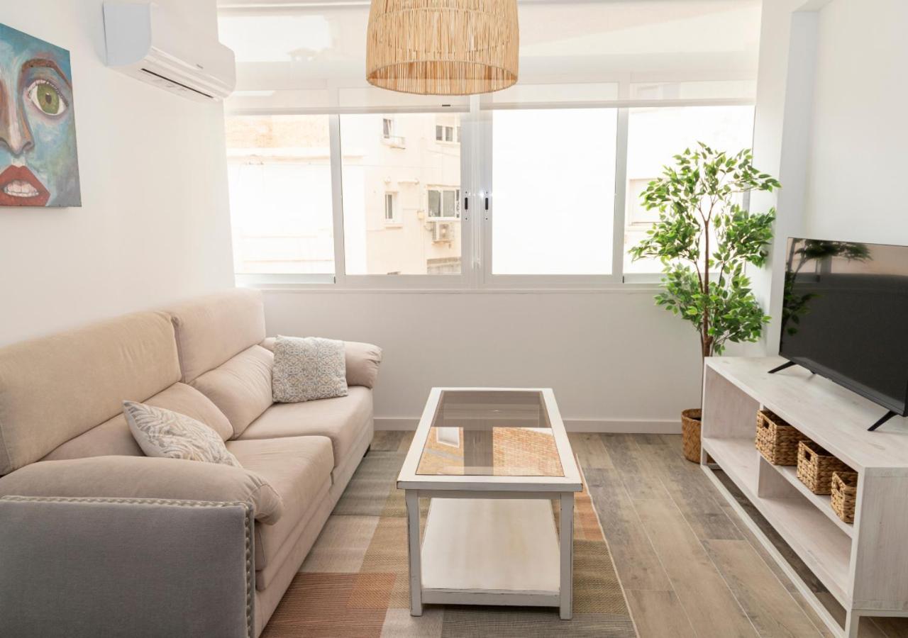 Apartamento Melina Arlu - Barrio Soho Malaga Luaran gambar